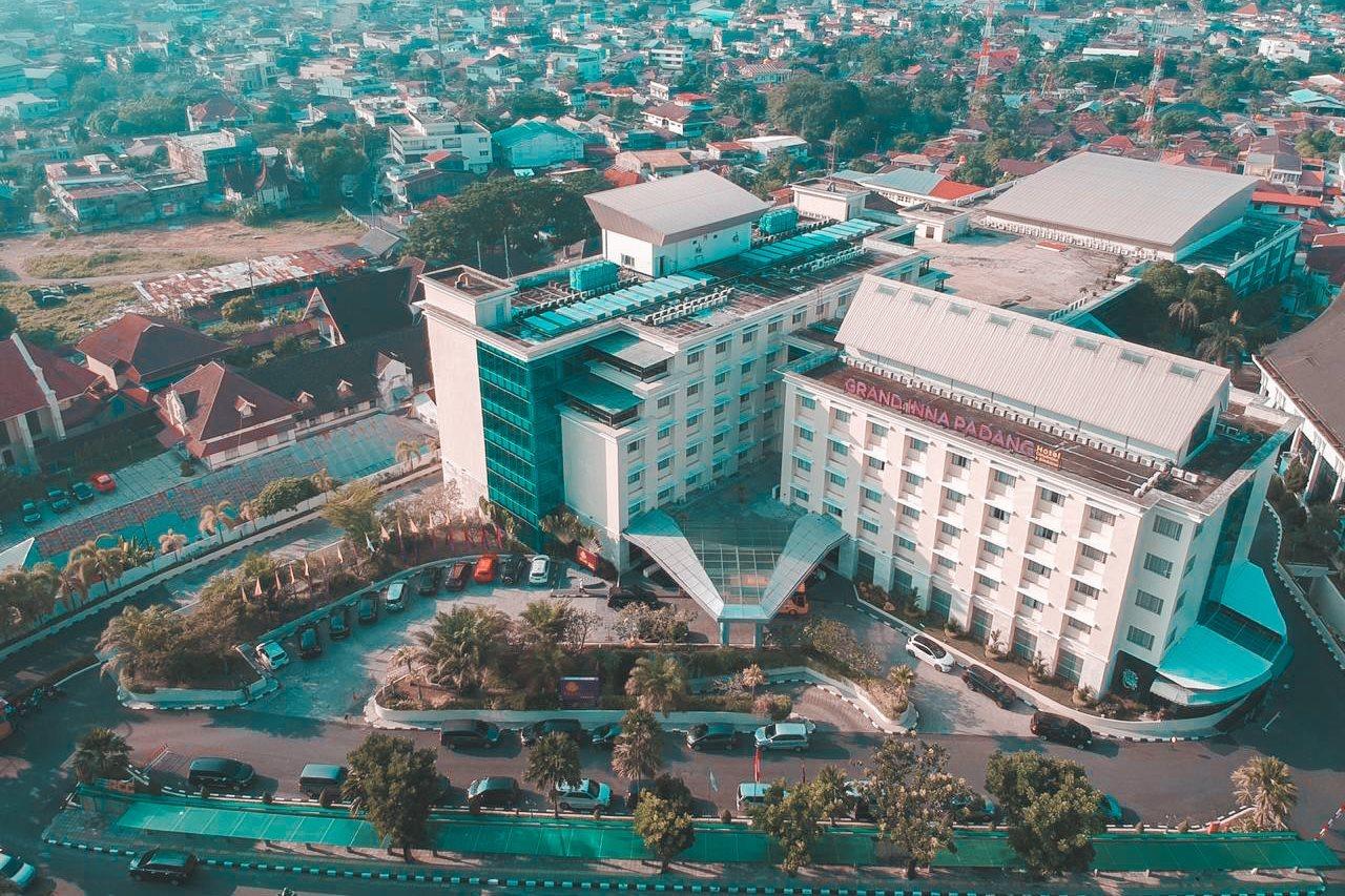 Hotel Truntum Padang Exteriér fotografie